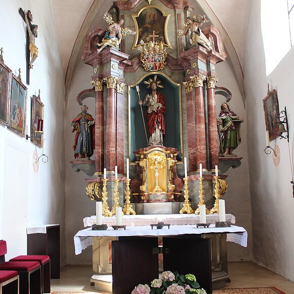 Kath. Kirche St. Nikolaus Pfünz Innenraum